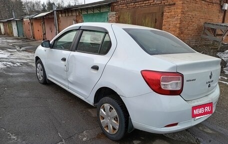 Renault Logan II, 2015 год, 480 000 рублей, 5 фотография