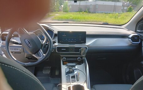Geely Coolray I, 2023 год, 1 700 000 рублей, 12 фотография