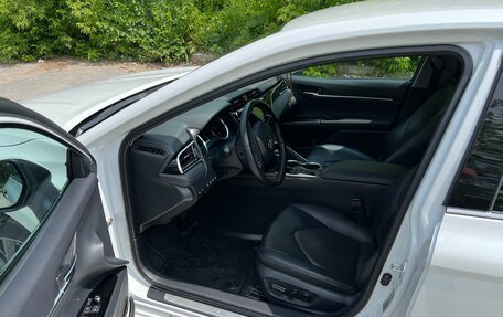 Toyota Camry, 2019 год, 2 830 000 рублей, 8 фотография