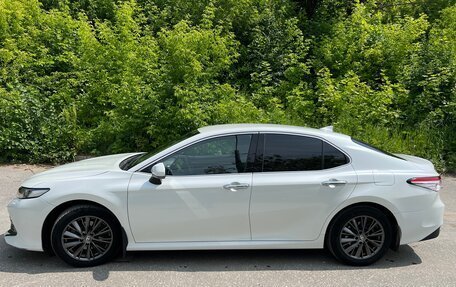 Toyota Camry, 2019 год, 2 830 000 рублей, 2 фотография