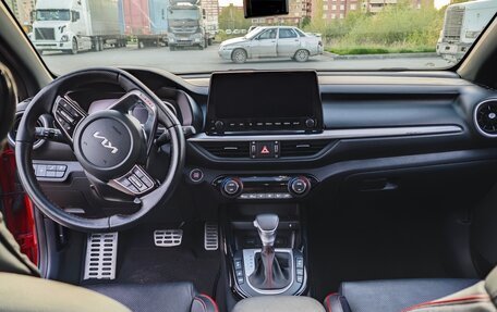 KIA K3, 2021 год, 2 600 000 рублей, 10 фотография