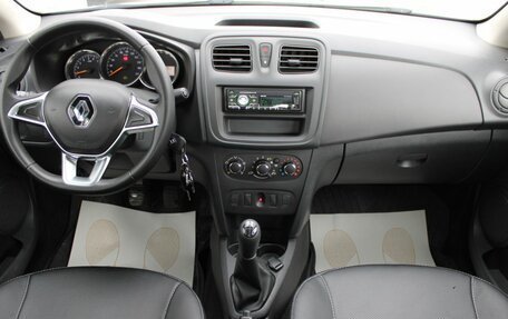 Renault Logan II, 2018 год, 829 000 рублей, 19 фотография