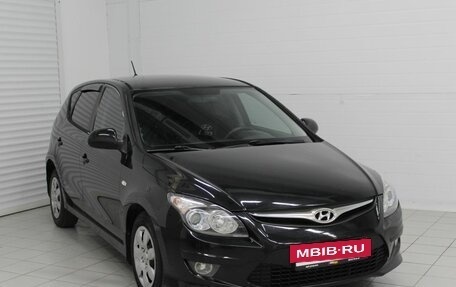 Hyundai i30 I, 2010 год, 850 000 рублей, 3 фотография