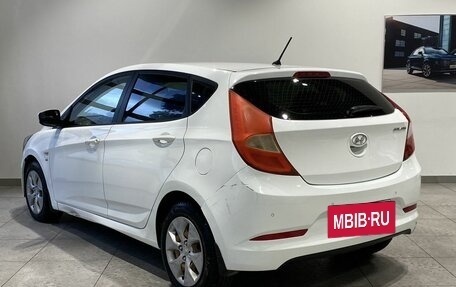 Hyundai Solaris II рестайлинг, 2015 год, 649 000 рублей, 7 фотография