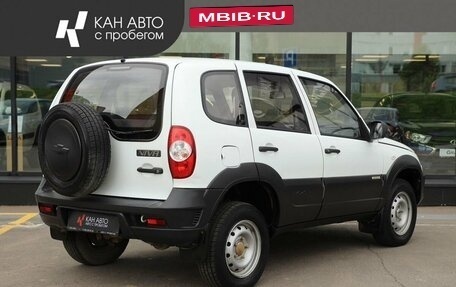 Chevrolet Niva I рестайлинг, 2015 год, 639 400 рублей, 2 фотография