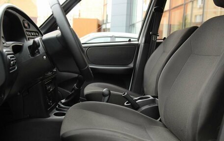 Chevrolet Niva I рестайлинг, 2015 год, 639 400 рублей, 12 фотография