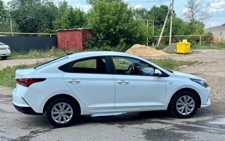 Hyundai Solaris II рестайлинг, 2021 год, 1 430 000 рублей, 6 фотография