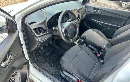 Hyundai Solaris II рестайлинг, 2021 год, 1 430 000 рублей, 9 фотография