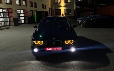BMW 5 серия, 2002 год, 580 000 рублей, 1 фотография