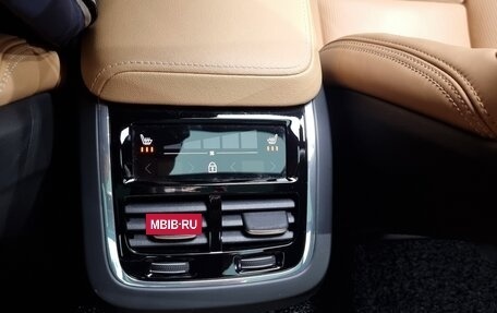 Volvo V60 II, 2022 год, 3 570 334 рублей, 19 фотография