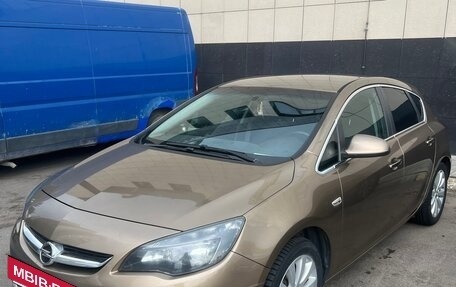 Opel Astra J, 2013 год, 1 010 000 рублей, 3 фотография