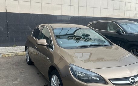Opel Astra J, 2013 год, 1 010 000 рублей, 9 фотография
