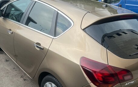 Opel Astra J, 2013 год, 1 010 000 рублей, 5 фотография