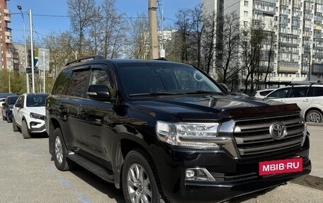 Toyota Land Cruiser 200, 2015 год, 4 700 000 рублей, 3 фотография