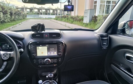KIA Soul II рестайлинг, 2015 год, 1 350 000 рублей, 10 фотография