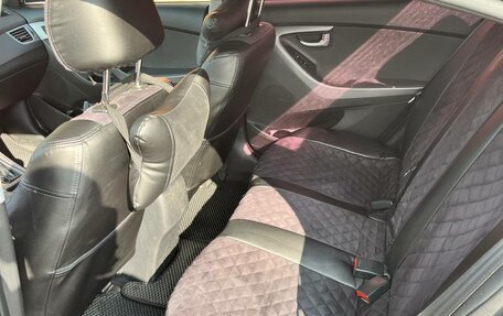 Hyundai Elantra V, 2015 год, 1 000 000 рублей, 12 фотография