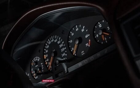 Mercedes-Benz SL-Класс, 1993 год, 6 000 000 рублей, 11 фотография