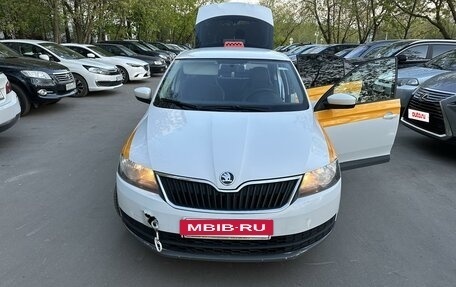 Skoda Rapid I, 2016 год, 450 000 рублей, 4 фотография