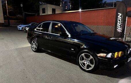 BMW 5 серия, 2002 год, 580 000 рублей, 3 фотография