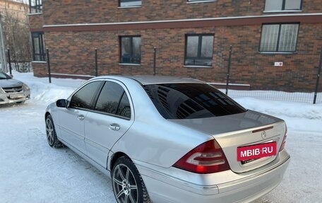 Mercedes-Benz C-Класс, 2000 год, 650 000 рублей, 3 фотография