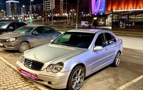 Mercedes-Benz C-Класс, 2000 год, 650 000 рублей, 14 фотография