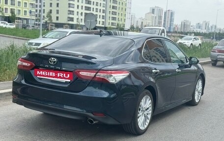 Toyota Camry, 2018 год, 2 680 000 рублей, 3 фотография