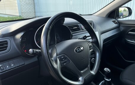 KIA Rio III рестайлинг, 2017 год, 990 000 рублей, 15 фотография