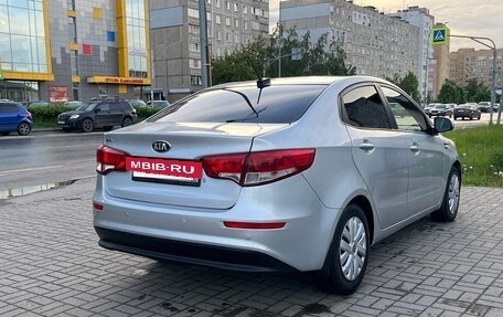 KIA Rio III рестайлинг, 2017 год, 990 000 рублей, 6 фотография