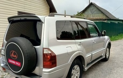 Mitsubishi Pajero III рестайлинг, 2004 год, 800 000 рублей, 1 фотография