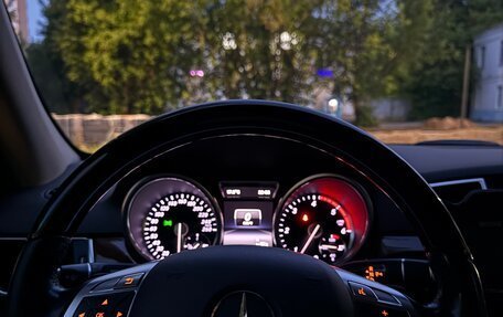 Mercedes-Benz M-Класс, 2013 год, 16 фотография