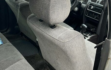 Mazda Protege, 1998 год, 200 000 рублей, 7 фотография