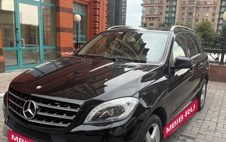 Mercedes-Benz M-Класс, 2013 год, 2 300 000 рублей, 2 фотография