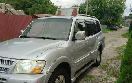 Mitsubishi Pajero III рестайлинг, 2004 год, 800 000 рублей, 11 фотография
