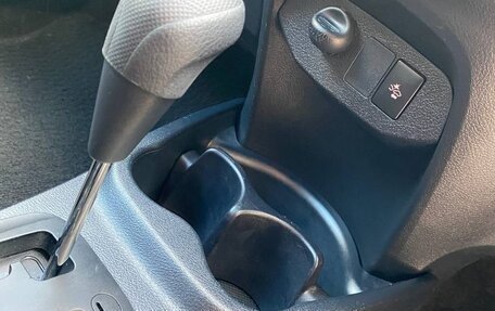 Toyota Vitz, 2017 год, 850 000 рублей, 7 фотография