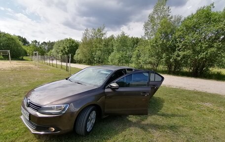 Volkswagen Jetta VI, 2012 год, 1 000 075 рублей, 8 фотография