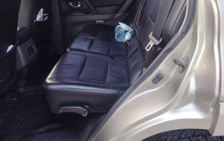 Mitsubishi Pajero III рестайлинг, 2005 год, 1 100 000 рублей, 7 фотография