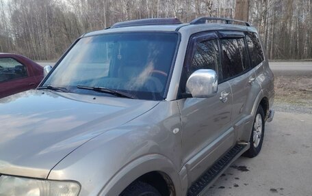 Mitsubishi Pajero III рестайлинг, 2005 год, 1 100 000 рублей, 10 фотография