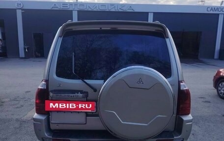 Mitsubishi Pajero III рестайлинг, 2005 год, 1 100 000 рублей, 8 фотография