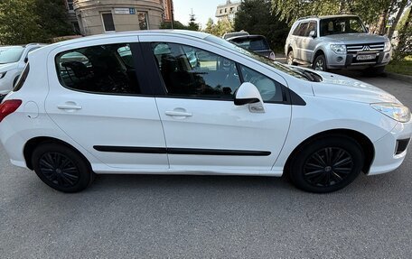 Peugeot 308 II, 2011 год, 750 000 рублей, 11 фотография