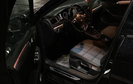 Volkswagen Jetta VI, 2013 год, 1 200 000 рублей, 9 фотография
