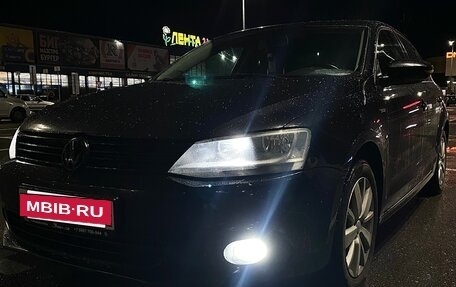 Volkswagen Jetta VI, 2013 год, 1 200 000 рублей, 8 фотография
