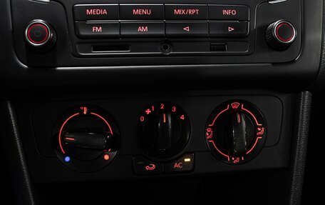 Volkswagen Polo VI (EU Market), 2014 год, 729 000 рублей, 17 фотография