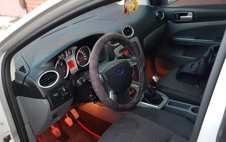 Ford Focus II рестайлинг, 2011 год, 670 000 рублей, 2 фотография