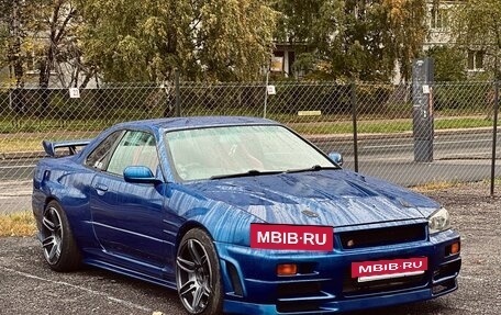 Nissan Skyline, 2001 год, 3 990 000 рублей, 2 фотография