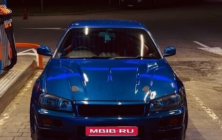 Nissan Skyline, 2001 год, 3 990 000 рублей, 7 фотография