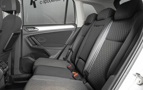 Volkswagen Tiguan II, 2018 год, 2 396 200 рублей, 12 фотография