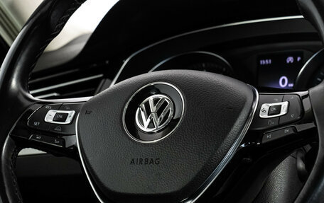 Volkswagen Passat B8 рестайлинг, 2018 год, 2 149 000 рублей, 14 фотография
