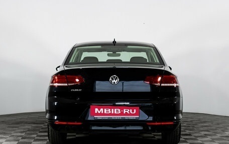 Volkswagen Passat B8 рестайлинг, 2018 год, 2 149 000 рублей, 7 фотография