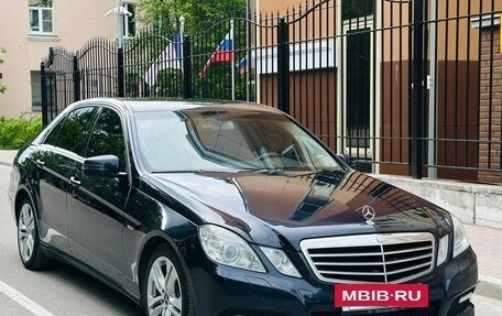 Mercedes-Benz E-Класс, 2009 год, 1 390 000 рублей, 21 фотография