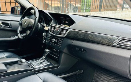 Mercedes-Benz E-Класс, 2009 год, 1 390 000 рублей, 37 фотография